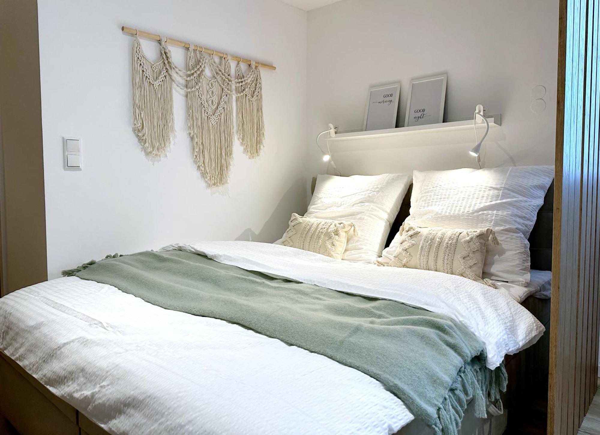 Appartement Gemuetliches 2 Ambient Mit Queensize-bett , Etagenbett& Schlafsofa In Alsternaehe