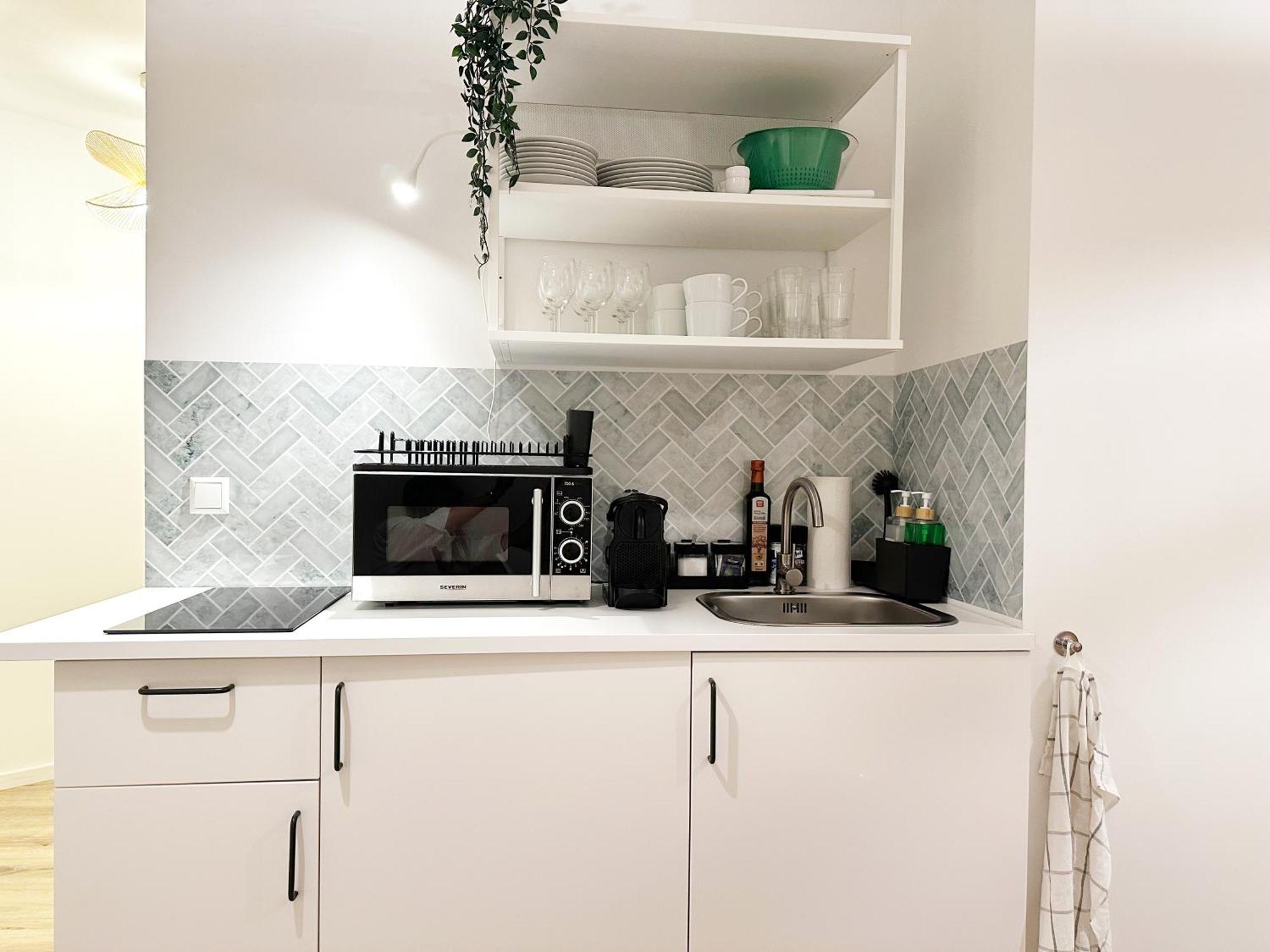 Gemuetliches 2 Ambient Mit Queensize-bett , Etagenbett& Schlafsofa In Alsternaehe Apartamento